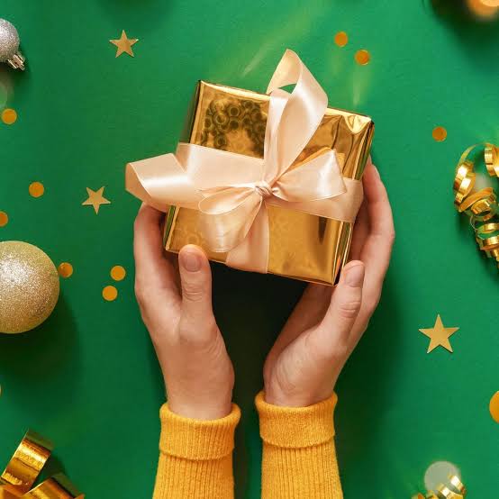 Why Gift Giving Matters: The Power of Thoughtful Gifts