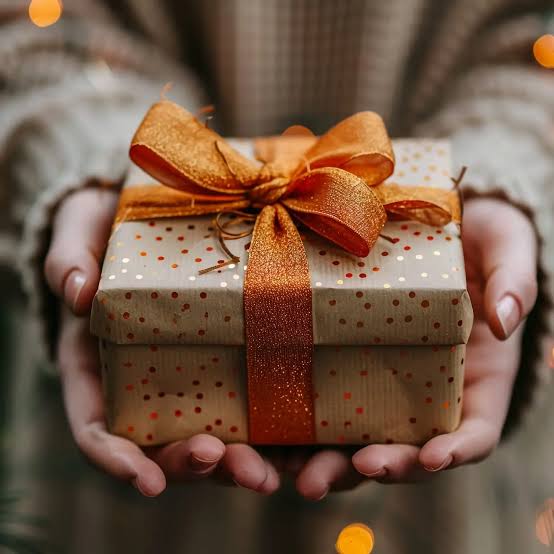 psychology of thoughtful gifting